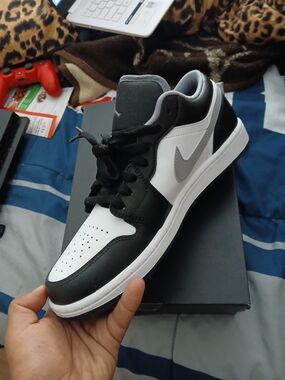 Air Jordan 1 Low